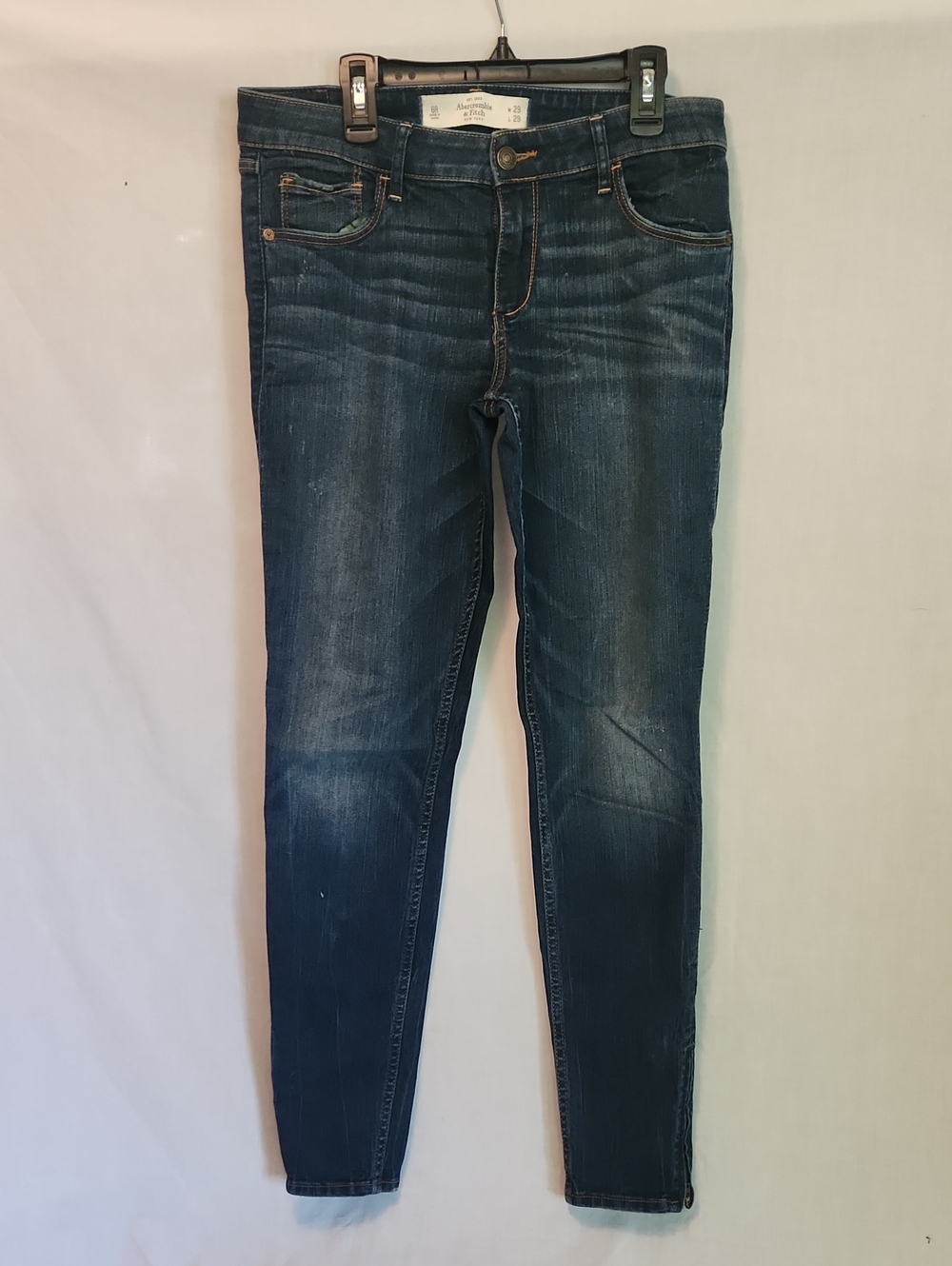 Abercrombie & Fitch Women’s Indigo Skinny Jeans